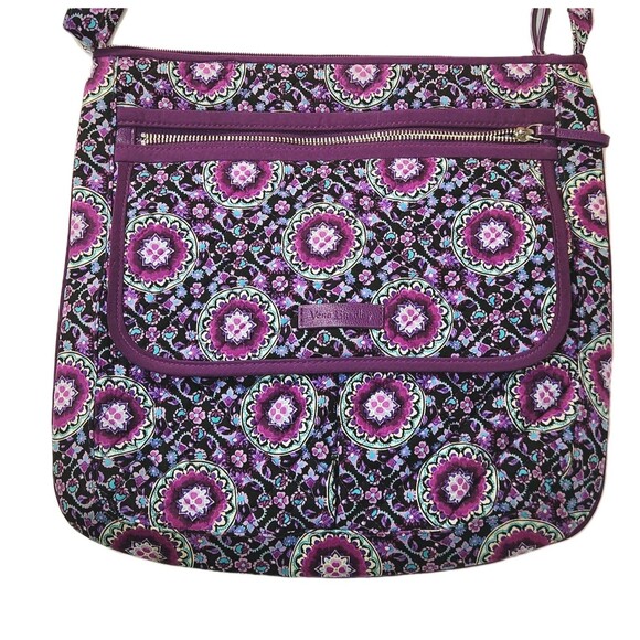 Vera Bradley Zip Hipster Crossbody Bag Lilac Medallion Purple Floral Lightweight - Picture 4 of 16
